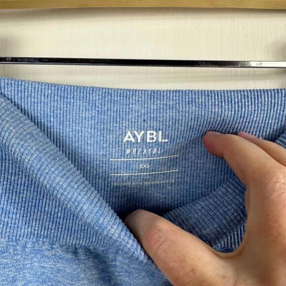 AYBL Pulse Ombré Seamless Workout Compression Leggings in Sky Blue - Picture 8 of 9